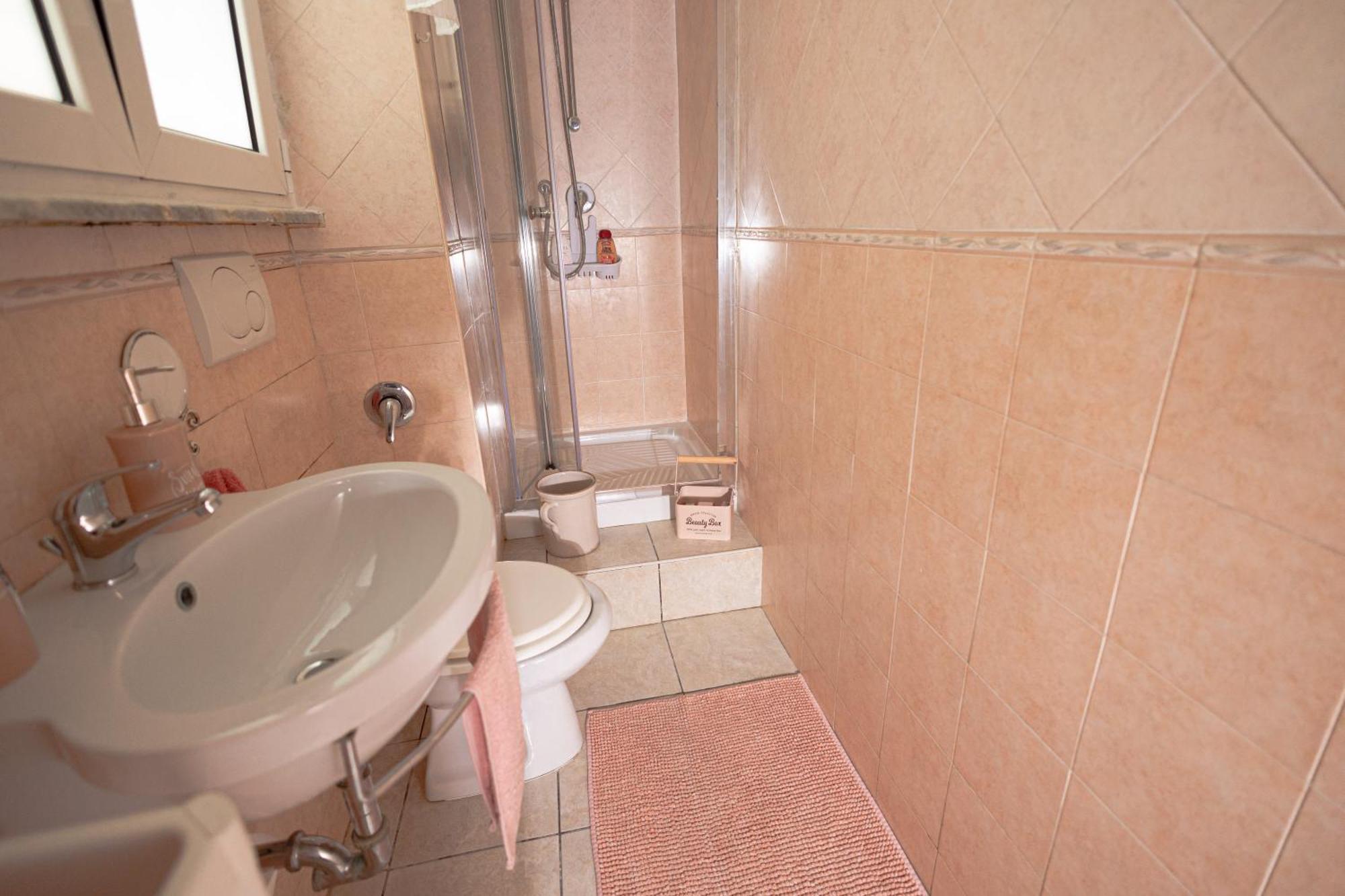 Delightful Apartment Close To The Center Ostie Extérieur photo